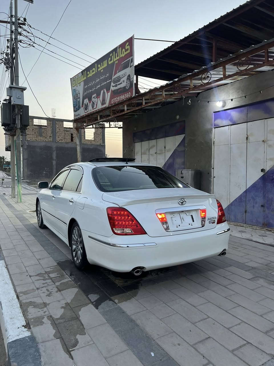 السلام عليكم للبيع فقط بدون مراوس
ماجستا اصولي مديل 2007 قرار 102 كفاله عامه تسجيل الجديد السياره بيها هزه ومدفوع كمركها باقي بس الرقم
5 دكم فول مواصفات لون صدفي فتحه داخل بيجي غرفه جلد صاج عسلي جوبلسات لايت زنون عدسه دوار مكينه V8.  4.300 مري شفط وأشاره وهيتر دركه صاج 3 بردات خلفيه 12 دكمه خلفيه كشنات 4 كهرباء وهيتر كشافات زنون تحكمات استيرن جهتين ثلاجه خلفيه نفلكيشن خرايط كشن خزن ميموري حساسات خلفي امامي خمس بصمات  السياره حلوه وجاهزه من كلشي وجديده 
مكان بصره قضاء المدينه سعر 147 وبي مجال كلش بسيط
***********
