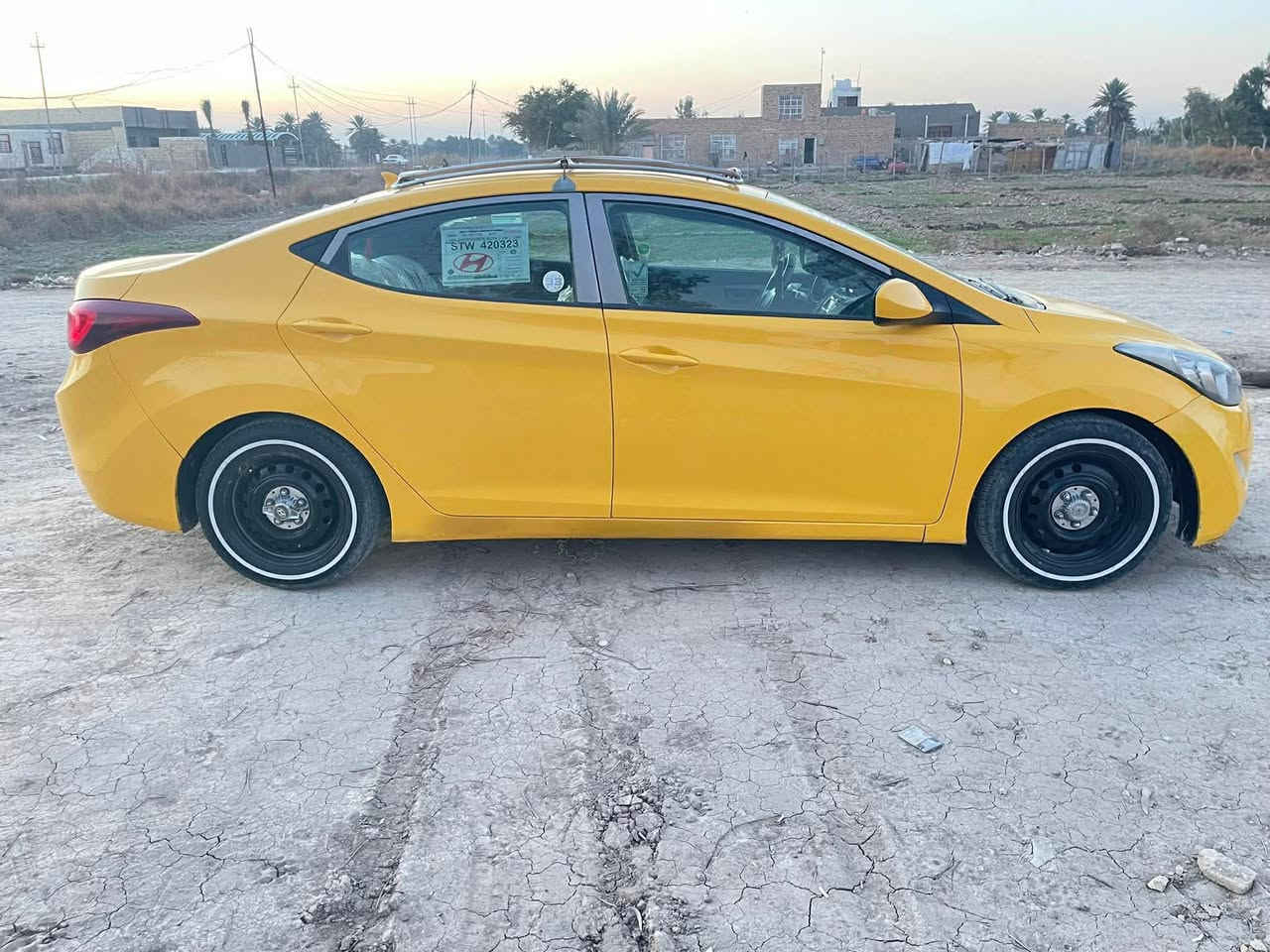 السلام عليكم النترا للبيع وراد أمريكي مديل ٢٠١٣ حادثها جاملغ وبنيد بدون دواخل سياره جاهزه بس محركها بي شويه بخار بدون تنقيص  
السعر 100$ وبيهة مجال قليل رقم بغداد مداور ثاني يوم مصفره هيئه وغرامات عنوان 
(عنوان الديوانيه عفك رقم***********)
