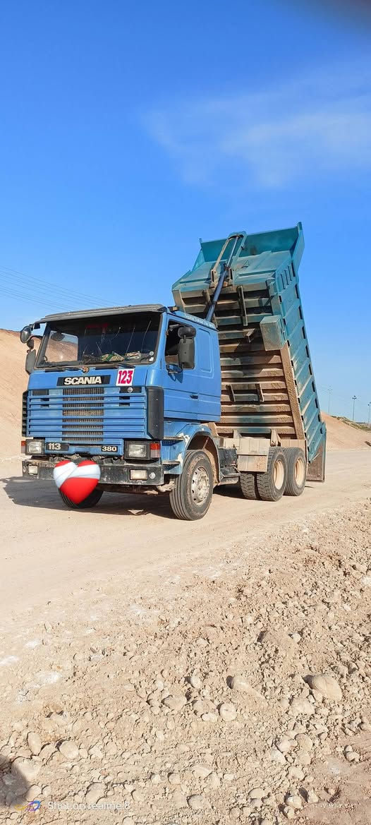 سكانيه سكس ويل البيع مجموعه كير ومكينه بشرط كير 900 شرط التحويل موديل 95 قماره بلا صبق طخم تايات جديد السعر 200$ الرقم المبايل***********
