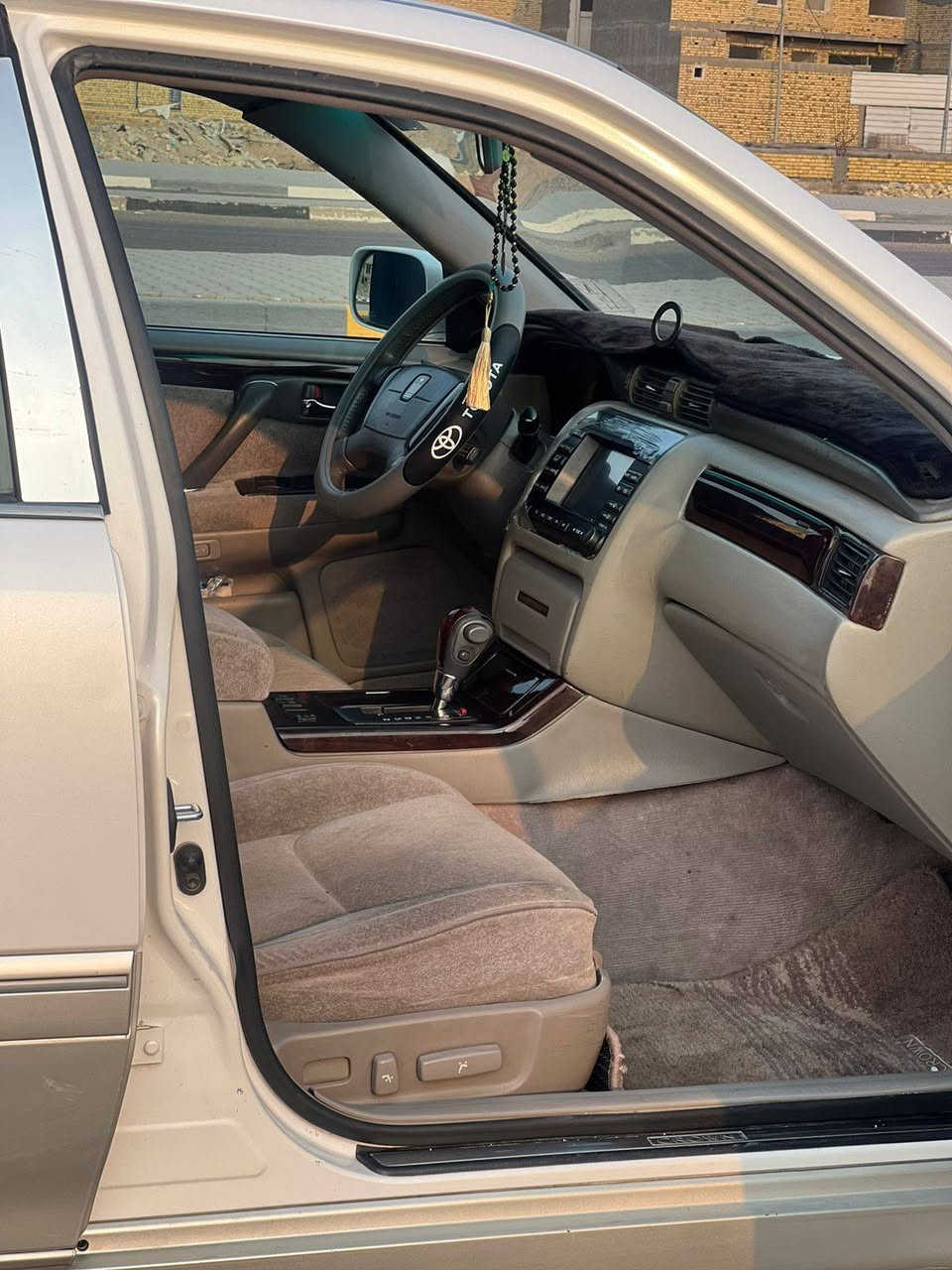 سلام عليكم ملكه 3دكم عادي سياره جديده كفاله عامه ماعده المشرعليه بلدورمال تحميل  مداور ثاني يوم
مكان السياره نجف هاذ رقم صاحبه
*********** رقم نكليزي
