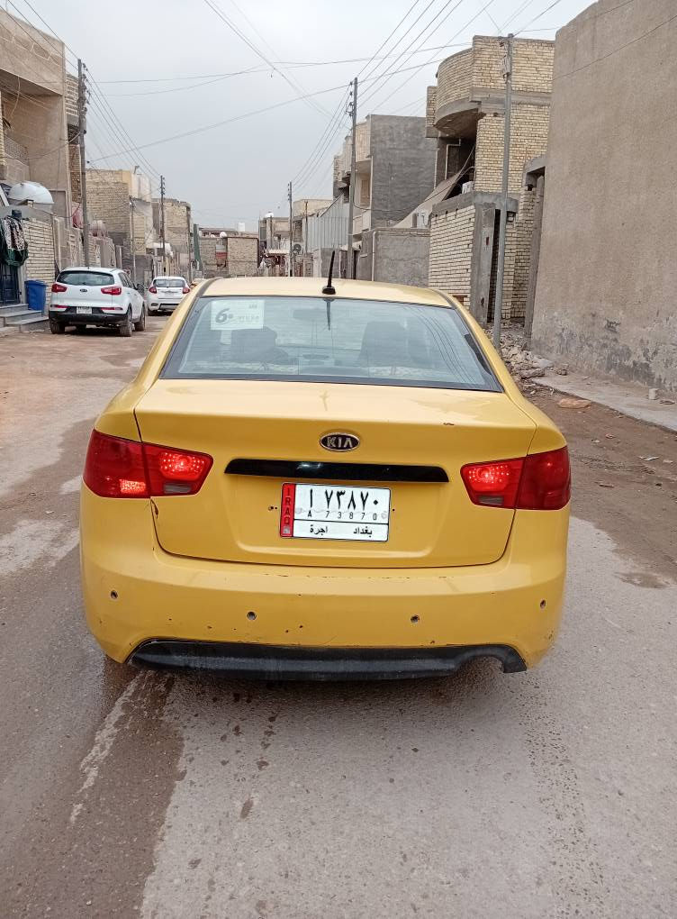 سلام عليكم خوان كيا فورتي موديل ٢٠١٠ وارد أمريكي بيهه جاملغ مال أمريكي  مكينه وكير تبريد تخم تاير تبريد شغال رقم بغداد مشروع وطني سنويه جديده سياره جاهزه  سعر ٧٥ بيهه مجال بصيط مكان سياره بغداد  *********** بغداد, العراق
