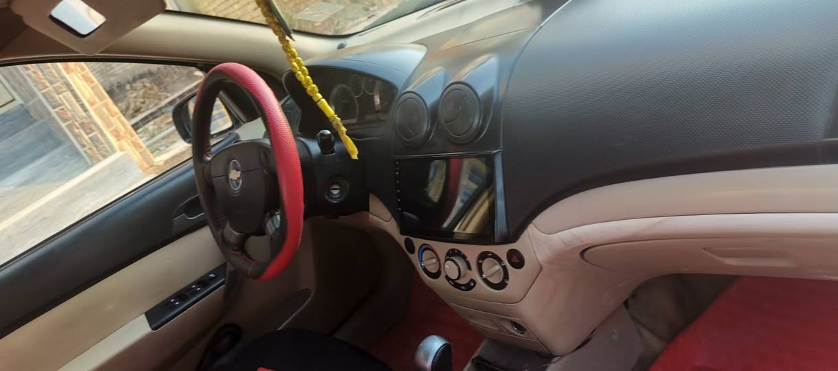 افيو ٢٠١٠
جاملغ أمامي مبدل 
بيه بارد قليل
مكفولة من ضربه قوية
محرك كير تبريد حدادية  مكفولات
رقم بصرة بااسمي  سياره جاهزة
ب٧٥ وبية مجال 
*********** 
 مكاني نجف النجف, العراق
