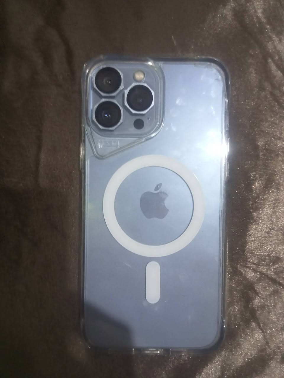 13برو ماكس بذاكرة واحد تيره بطاريه 84بلاديه جهاز جديد فقط مستبدل شاشه اصليه تجي وتفحص جهاذ الله شاهد يخبل السعر 700وبي مجال الرقم تواصل ***********متواجد على واتساب
