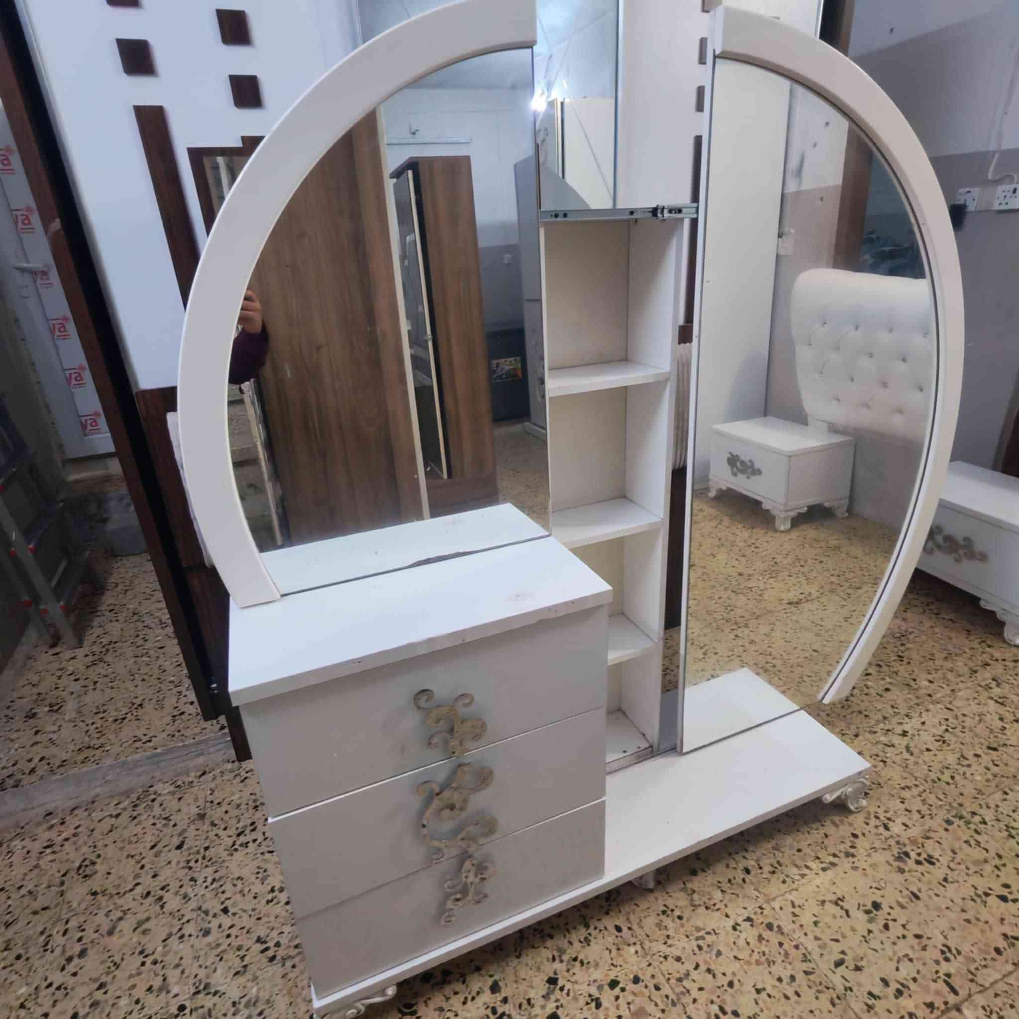 غرفة نوم تركي للبيع 
السعر ٣٥٠ الف 
عنوان موصل حي التحرير


**إذا كنت صاحب هذا الإعلان وتريد حذفه لأي سبب، رجاءا أرسل رسالة إلى الدعم الفني**