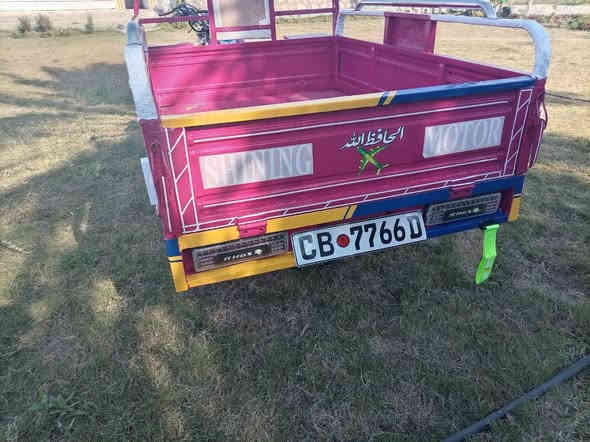 سلام عليكم ستوته للبيع موديل 16 اوراق اصولي مكينه 23 ستوته جاهزه كهربائيات كله شغال مصبوغه جماليه مال جناي السعر 1300وبيه مجال بسيط الشراي المكان بابل الشوملي ***********
