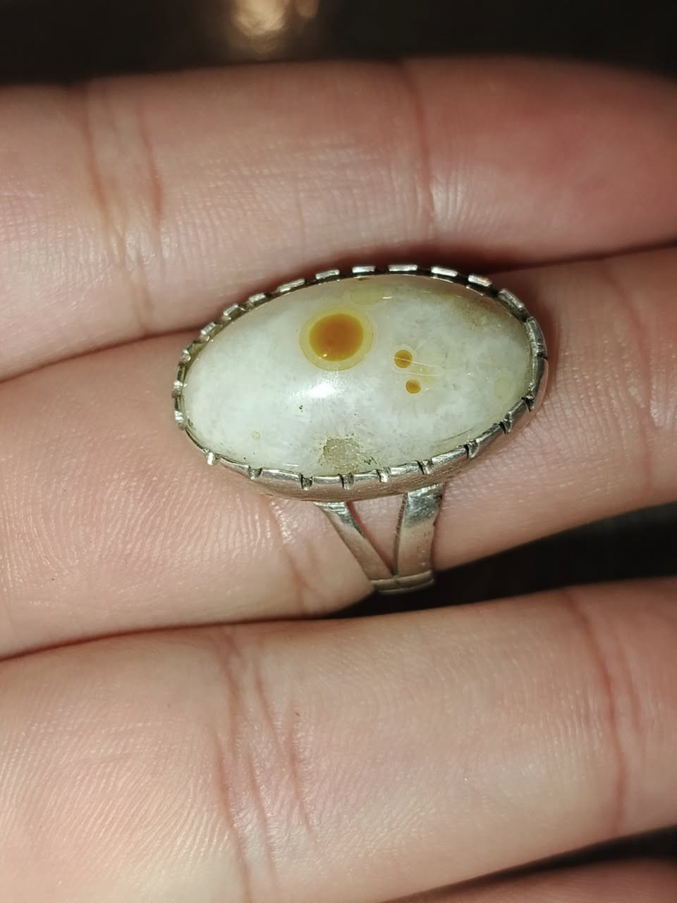 خواتم خامات سليماني طبيعية اصلي ذمة صياغة يدوية مرتبة فضة ٩٢٥ اسعار جدا مناسبة❤
حجز وتفاصيل أكثر خاص او واتساب ***********🌹
وموجود عندي كل انواع الاحجار والمحابس الفضة والنحاس.
