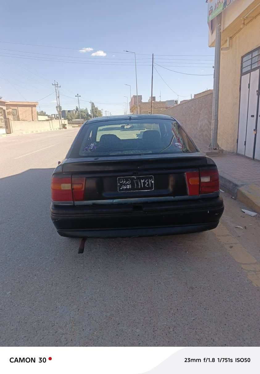 السلام عليكم ورحمة الله
اوبل فكتره 
محرك 1600
معمر جديد 
كير خير من الله 
كشرهه حيل حلو 
داخلهه نضيف 
سياره نافضها مال جناي 
وسهرها مناسب جدا 
لتواصل خاص او علا الرقم 
‏‪***********‬‏
