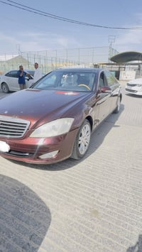 مارسدس s2011 كصه قماره   ادوات مكينه سته سلندر داخل ابيض بنوراما مري ش...