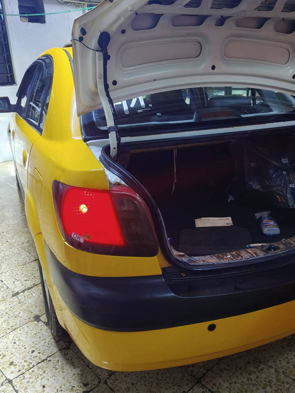 سلام عليكم عندي ريو برايد فول مواصفات وبدون ضرر مواصفات تحكمات استيرن اتنتا ومري  كهرب وتدفه بكشنات سياره باسمي وسنويه جديده وموديلها2007  وهيه وغرمات مصفره سياره مانقصها ربع اشتغل وتمشي مكاني موصل حي التحرير والسعر93 وبيها مجال قليل رقم الهاتف ***********
