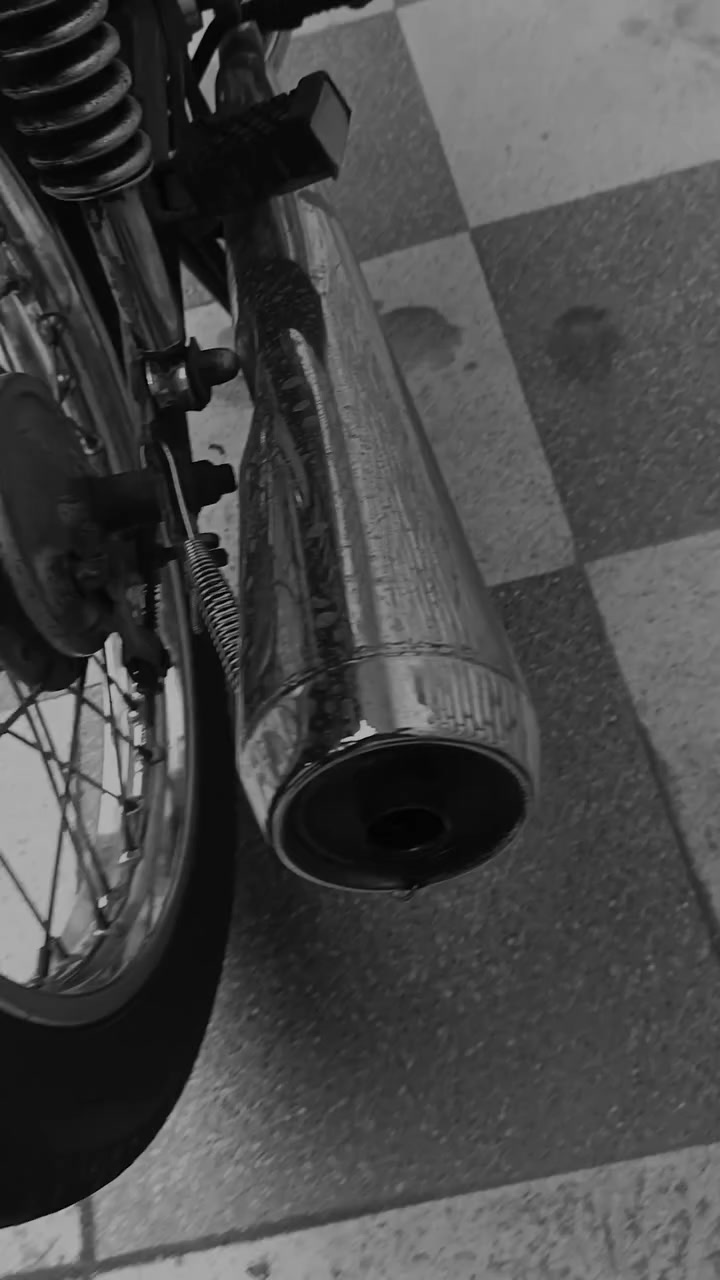 السلام عليكم دراجه للبيع اوراق اوراق
دراجه شلعه ومعدل ونعومه شرط محرگ نامه شلامجه ٢٤
الدراجه خير من الله مكينه كفاله شاصي نقطه لحيم مابيه .بعد بيها غراض بس ما شادهن 
مكاني ناصرية مركز *********** متواجد على الواتساب 
سعر ٦٥٠ و بيها مجال دراجه مستعجل على بيعتها ومحتاج فلوسها
