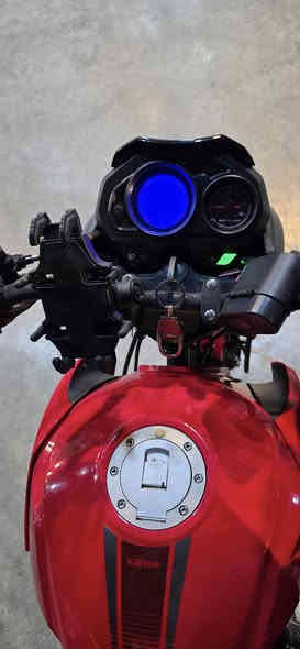 سلام عليكم دراجه ار كي للبيع مديل ٢٠٢٤ رقم وسنويه اربيل  بسمي دراجه خير من الله على وضع شركه محرك ٢٠٠ مكفوله السعر ٢ونص  العنوان بغداد الغزاليه رقم الهاتف ***********
