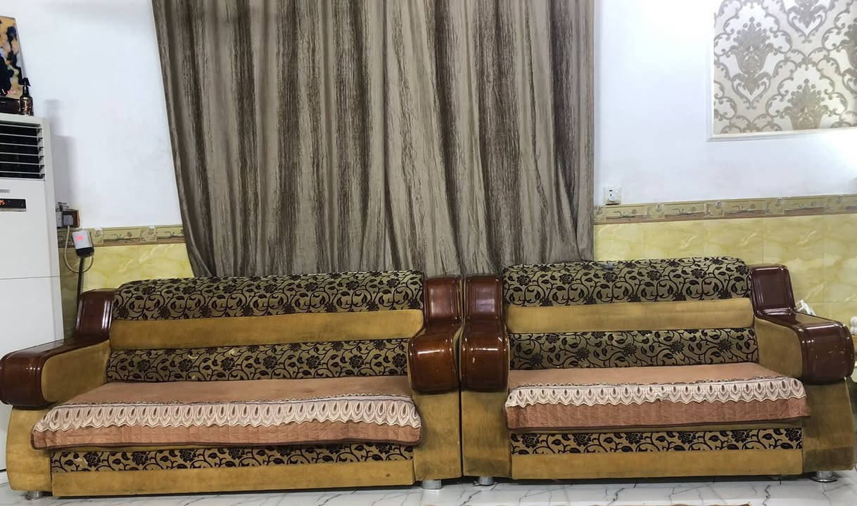 تخم عشر مقاعد مابي ضرر للبيع السعر خاص ديوانية


**إذا كنت صاحب هذا الإعلان وتريد حذفه لأي سبب، رجاءا أرسل رسالة إلى الدعم الفني**