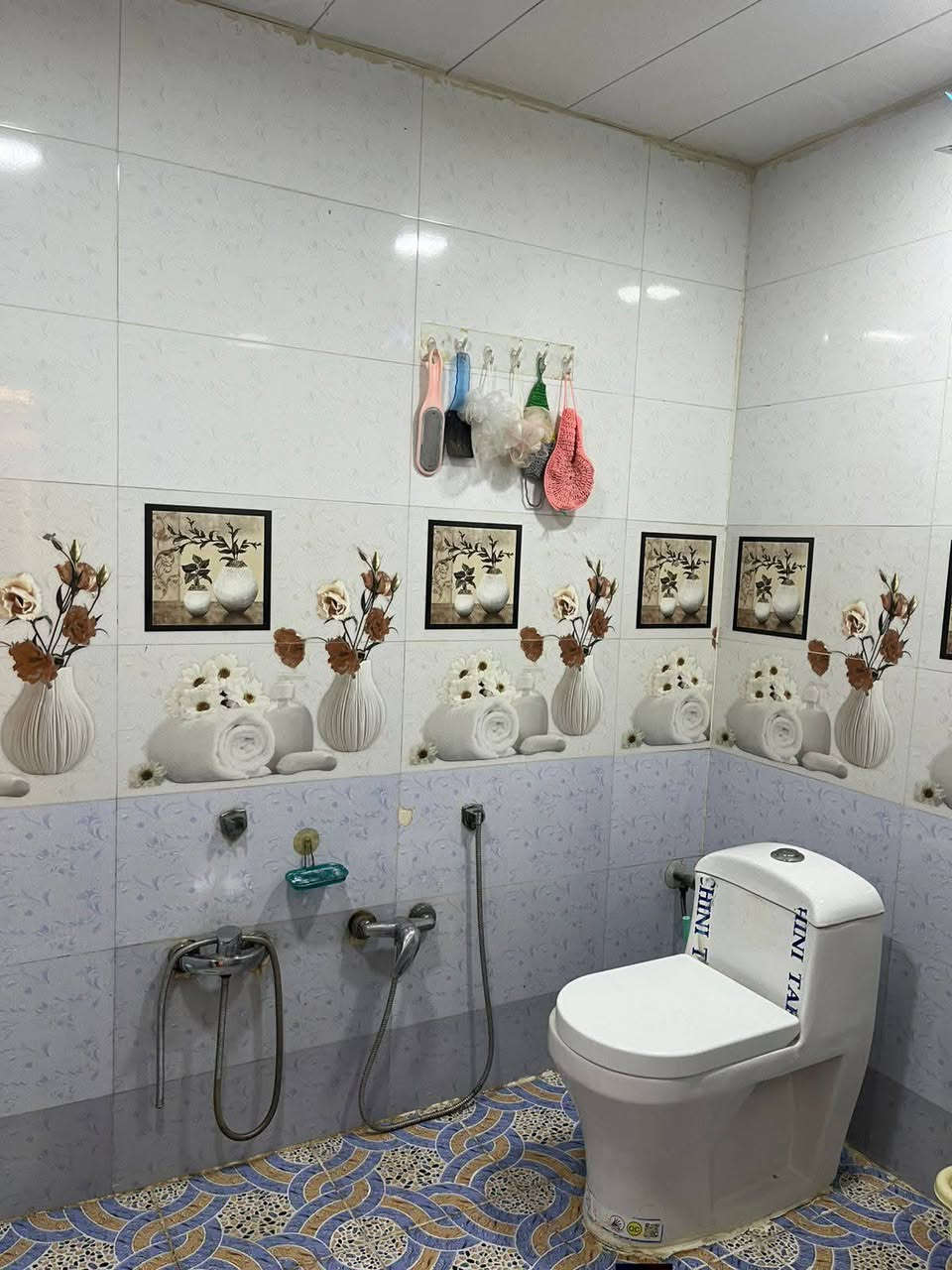 📢 اعلان 📢📢 اعلان 📢
👇               👇
⚜⚜ للبيع ⚜⚜ للبيع ⚜⚜
🏠 دار سكني طابو زراعي 🏠 
📐 المساحة  250 متر 📐
🌍 الموقع / الحلة / حي الجزائر /  خلف مستشفى الحياة 
🏡 طابق واحد  يحتوي على 2 غرف نوم  🌺 صاله 🌺 هول  🌺 مطبخ   🌸مجمع صحيات داخليه وخارجية  2🌹 كراج
📏 الواجهة 10 متر والنزال 25 متر 
📷 صور المنزل مرفقة في الاعلان 👇
 ❓للاستفسار 
☎️ ***********
⚜⚜⚜⚜⚜⚜⚜⚜⚜
