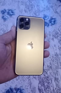 ايفون 11 برو • 256 • فيس ايدي ميشتغل