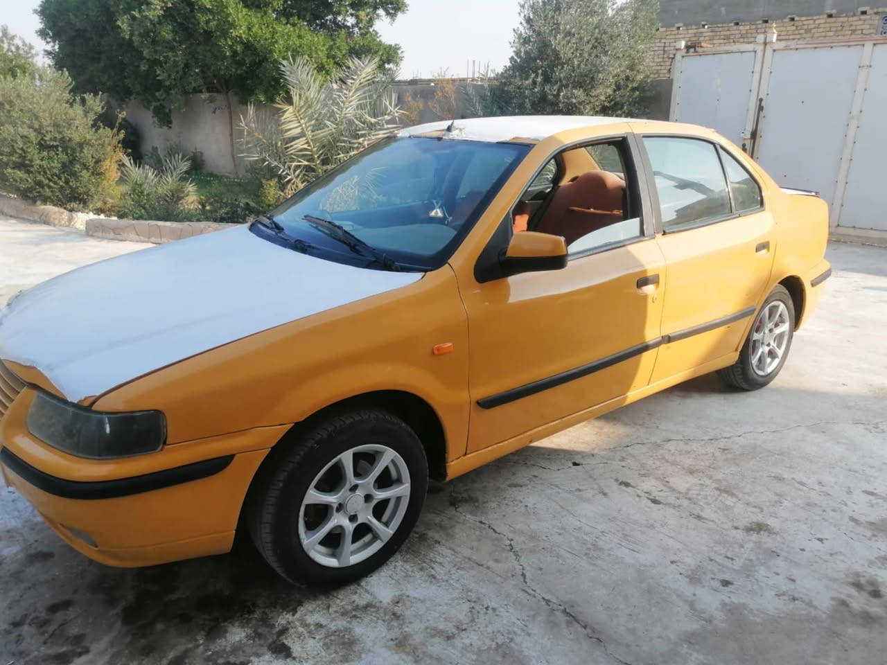 السلام عليكم سمند موديل ١٠ مكينه وكير كورله ١٦٠٠ مصبوغه جماليه بدون ضربه
مكان كوت السعر ٢٩ وبيها مجال ورقه ورقتين تفاصيل بالفديو 
اتصال ***********
