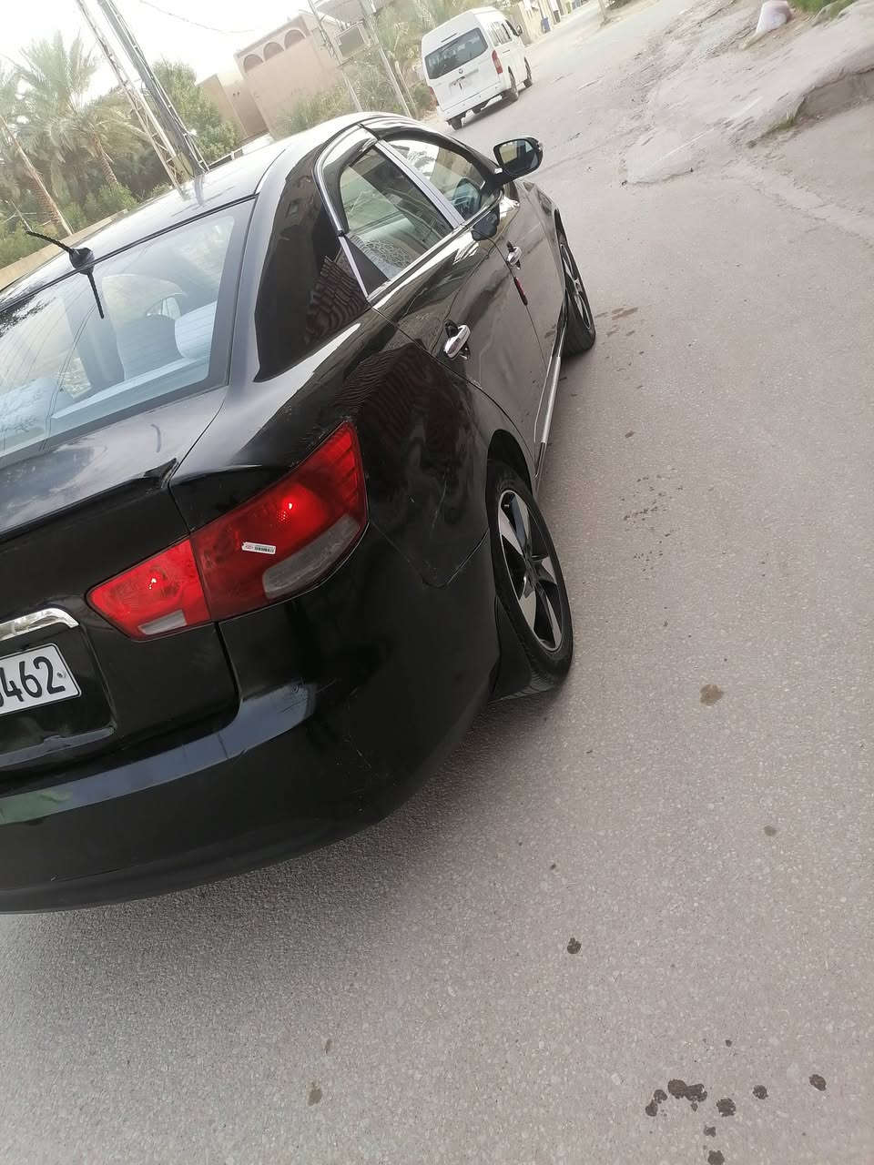 السلام عليكم سيراتو 2010 خليجي مكينه 1600 رقم أربيل دولي سنويه جديده هزه جديده مكينه كير حداديه تبريد تخم تاير السياره جاهزه ملاحظة السياره بيها ثلاثة قطع صبغ رش فقط بدون حادث السعر 80 وبيها مجال لشراي اي استفسار على الرقم غير متواجد على الفيس مكان السياره بابل المسيب ***********
