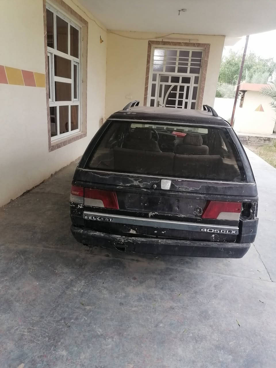 سياره بيجو فرنسي موديل ٩٤ مكفواله من كلشي السعر ٢١ وبيي مجال الشراري *********** واتساي *********** العنوان بغداد الرضوانيه
