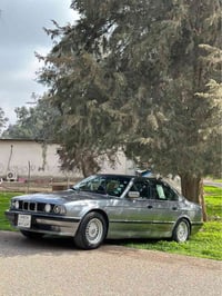 بي ام ٥٢٠ • ١٩٨٩ • جير عادي