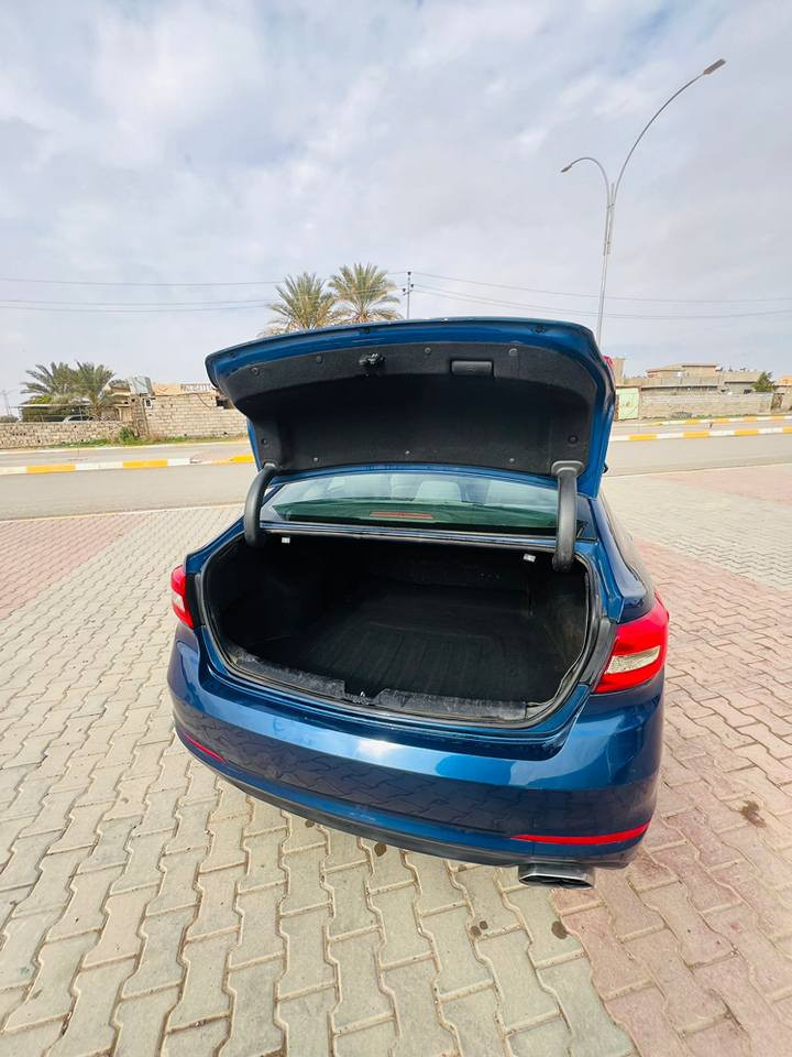 السلام عليكم ورحمة الله وبركاته..
للبيع:
سوناتا 2016 وارد امريكي رقم سليمانيه جديد لل31 مواصفات عاديه السياره نظيفه حيل ماشيه (150) محرك مفتوح بس گازگيت وشرط هو والگير والتبريد والكهربائيات البجم كبس الضرر قطعتين جاملغ خلفي يسار وباب خلفي يسار بدون دواخل بدون اير باك سياره ناعمه وحلوه وماتريد مصرف 
مكان السياره:صلاح الدين/العلم
رقم صاحب السياره/*********** متواجد فيس وواتس
للبيع نقد فقط تكريت, صلاح الدين
