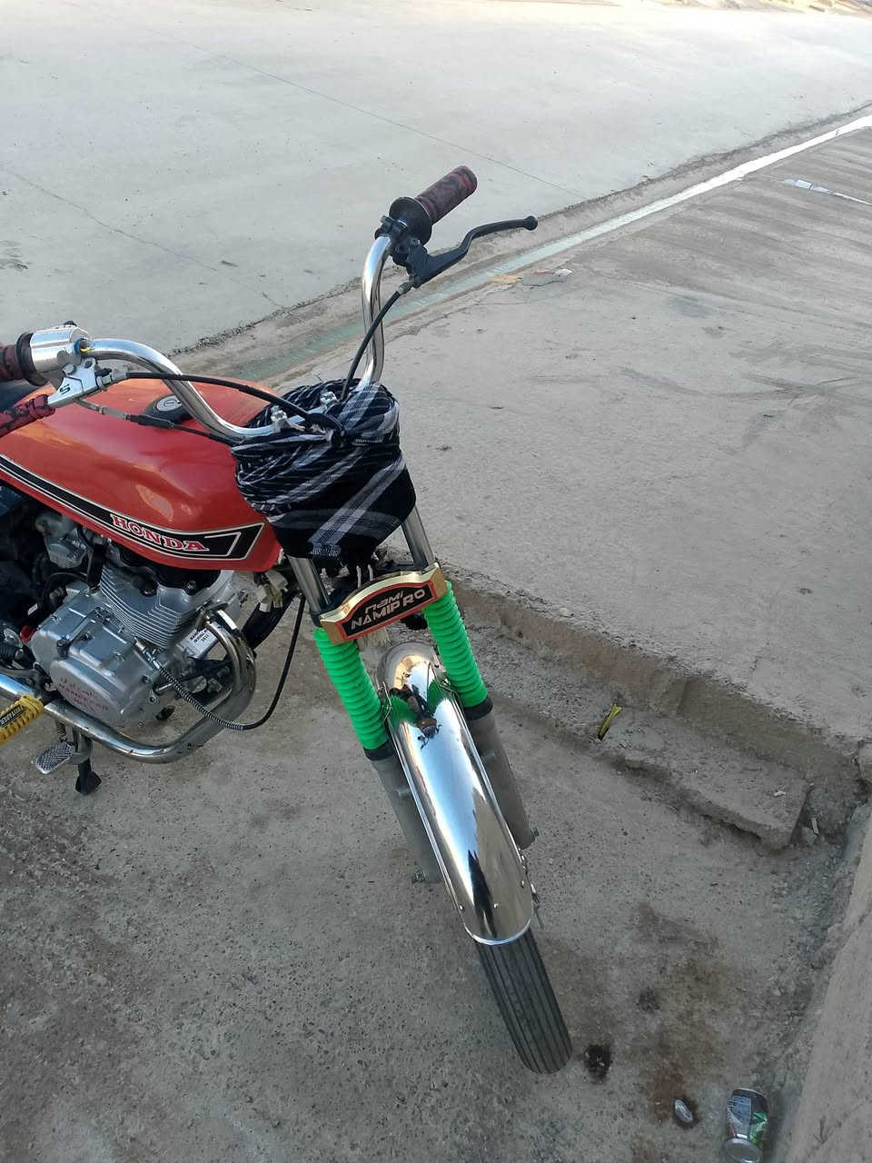 السلام عليكم دراجه البيع موديل 21 مافتوحه بس ولفات السعر 350 وبي مجال لا صرف وآله بخار مكاني كركوك فيلق هاذه رقمي ***********
