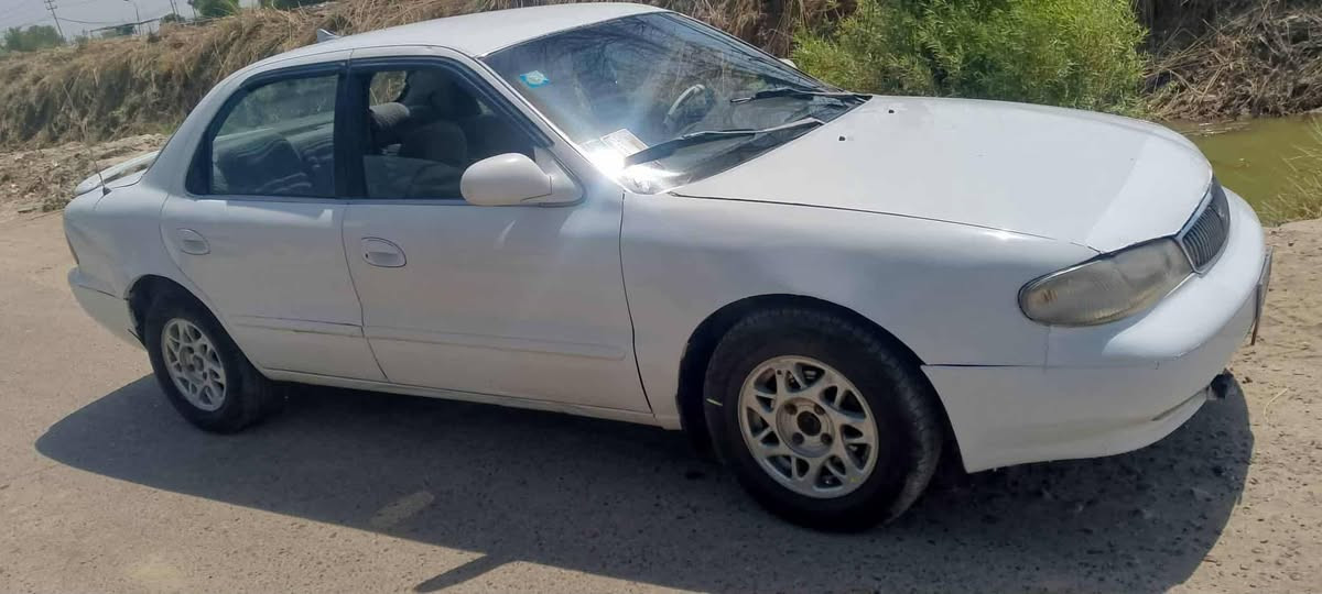 السلام عليكم سياره كريدوس ١٩٩٦ رقم بغداد نظيفه ترايك للبصره سعرها ٣٢ ورقه للأستفسار الاتصال ع رقم ***********تفضل
