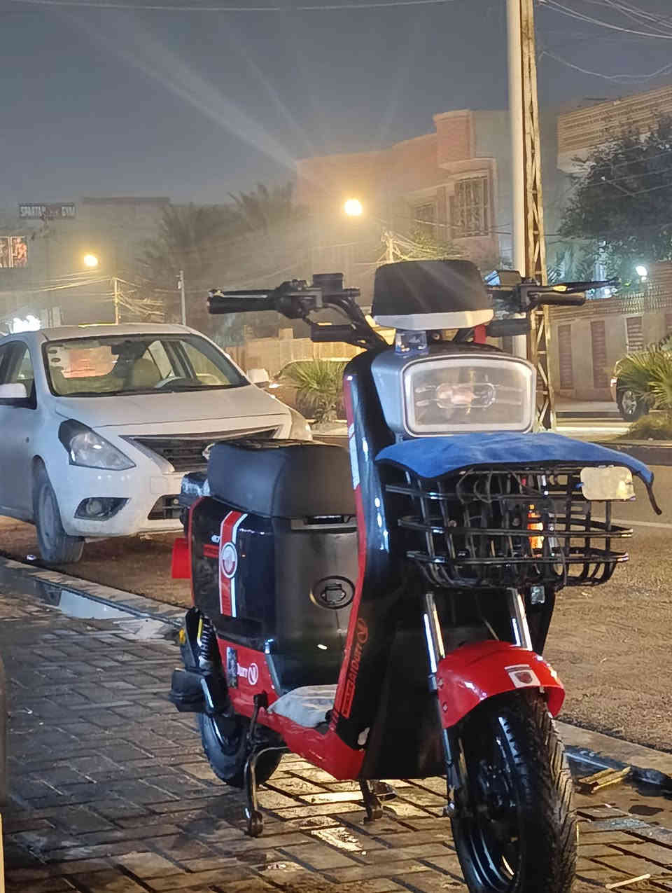 للبيع 450الف
القبلة حي المهندسين
***********
