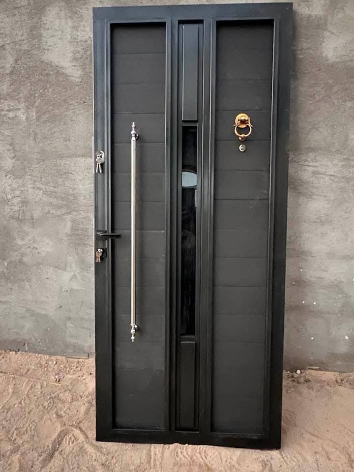 حداده العامه العنوان السماوه قرب السيطره ال جروخي سعار مناسبه جدا جدا الاستفسار  مراسله خاص ***********واتساب
