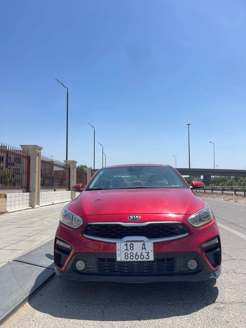 ‎كيا سيراتو خليجي محرك 1600 كير  المرغوب  السيارة ما ناقصها شي كلش كلش نضيفة تشتغل على البانزين العادي والمحسن سيارة بحياتي مسامع بيها دوانز نهائيا سيارة تخبل  بدون موصفات (عمية)
‎بيها حادث تبديل قبغ الجنطة والجاملغ الوره بي حار شبرين مصلحة ومصبوغة البودي بي ملحضات شوية شخوط ومكحلة وبيها 4 رصعات حالوب بلقمارة صور الحادث هسة انزلها واسويلها فديو كامل 
‎السيارة رقم انكليزي جديد  بابل مشروع وطني تحويل باي محافضة مجدد السنوية لحد 2031هزة  جديدة السيارة تشغل وتطلع بيها السيارة صارلها يمي 5 سنين بحيتها ما شكيت منها تبديل دهن اصلي لكوا مولي ناعمة كلش كله احطلها بس  محسن اريدها 123 ورقة وبيها مجال بسيط حك الجية وبخدمتكم
‎للتواصل 
***********
‎
