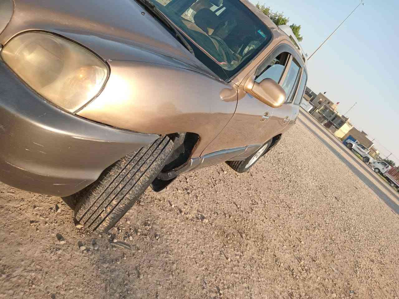 السلام عليكم سياره سنتافي موديل 2001للبيع السعر 60وقابل للمفاوضه للاتصال ***********
