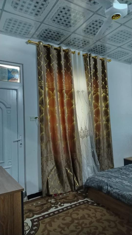 فرصة ذهبية – بيت للبيع بموقع مميز
الموقع: القوسيات – مدخل أسواق أبو علي
📌 قريب من مدرسة غصن الزيتون
📐 المساحة: 120 متر
💰 السعر: 42 (قابل للتفاوض)
✔ موقع حيوي وقريب من الأسواق والخدمات
✔ مناسب للسكن العائلي أو الاستثمار
✔ منطقة هادئة ومطلوبة
📞 للاستفسار والحجز:
اتصل الآن: ***********
