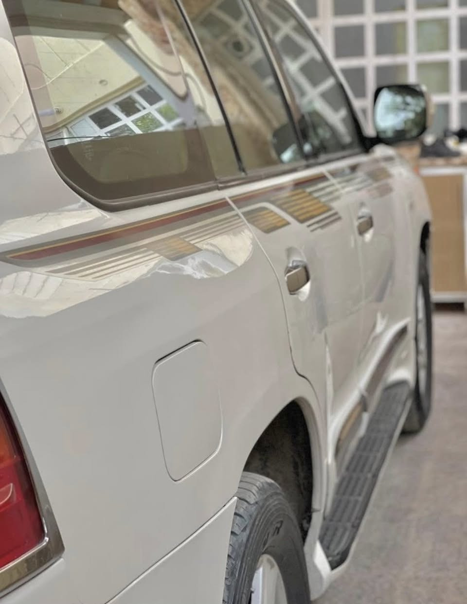 لاندكروز 2009محدثة 2014رقم بغداد سنويةلل2027
فقط القمارة والجنطة مامصبوغات 

الباقي مصبوغ للجمالية وطخة كلش بسيطة بالجاملغ ماعابرة ابد شرط السيارة بدون ضربة او كص او حادث عندي سونار

مكينة جديدة لاتنقيص ولاتبخير توي مبدلها 

تايرات جددد

تبريد ثلج

فتحة 

بصمة كشنات جلد

حدادية جديدة

السعر265

***********
