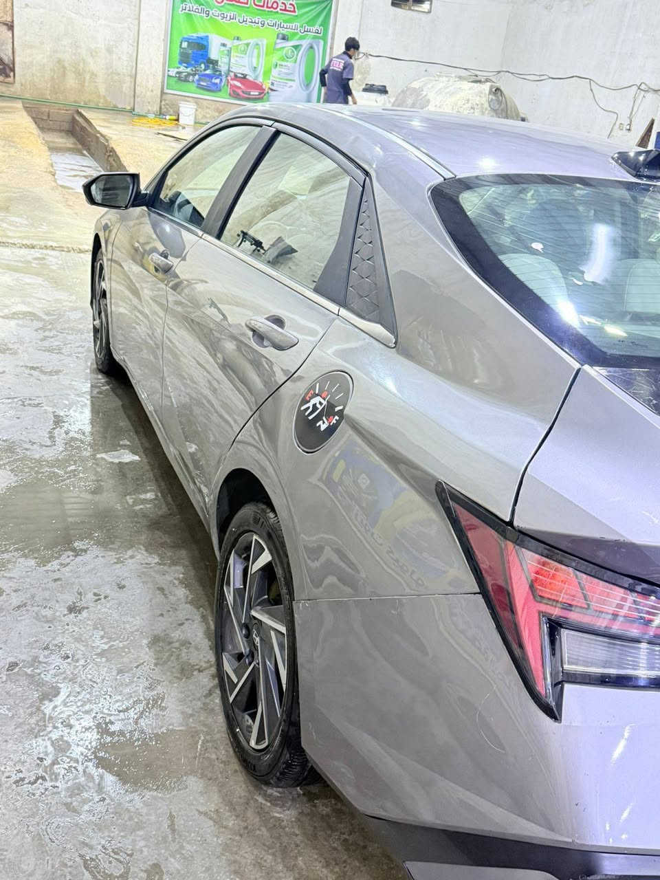 للبيع هونداي النترا لمتد اعلى مواصفات معروفه مواصفات اللمتد موديل ٢٤ دخول جديد حرة تترقم جميع المحافظات مصلح وكامل باقي بيه نواقص بسيطه بطانة جاملغ لخلفي وتكعيد للدعامية الخلفية برمجة رادار خلفي السيارة باسمي مكانه ذي قار أثناء النقل صار بيها دحجه بالقمارة فقط موجوده ممصلحه على وضعه السيارة على ممشى امريكا داخل العراق شي بسيط السعر ١٥٠ وبيها مجال بسيط جدا للاستفسار عالرقم ***********
