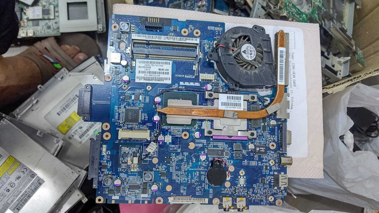 بوردات لابتوبات شلع على 5 القطعة


**إذا كنت صاحب هذا الإعلان وتريد حذفه لأي سبب، رجاءا أرسل رسالة إلى الدعم الفني**