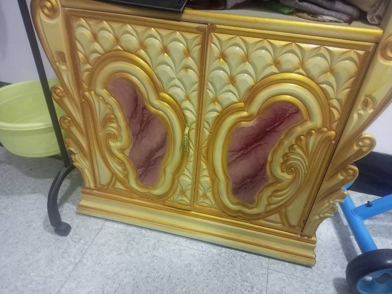 غرفه بسعر جدا مناسب للبيع خمس قطع كامله


**إذا كنت صاحب هذا الإعلان وتريد حذفه لأي سبب، رجاءا أرسل رسالة إلى الدعم الفني**