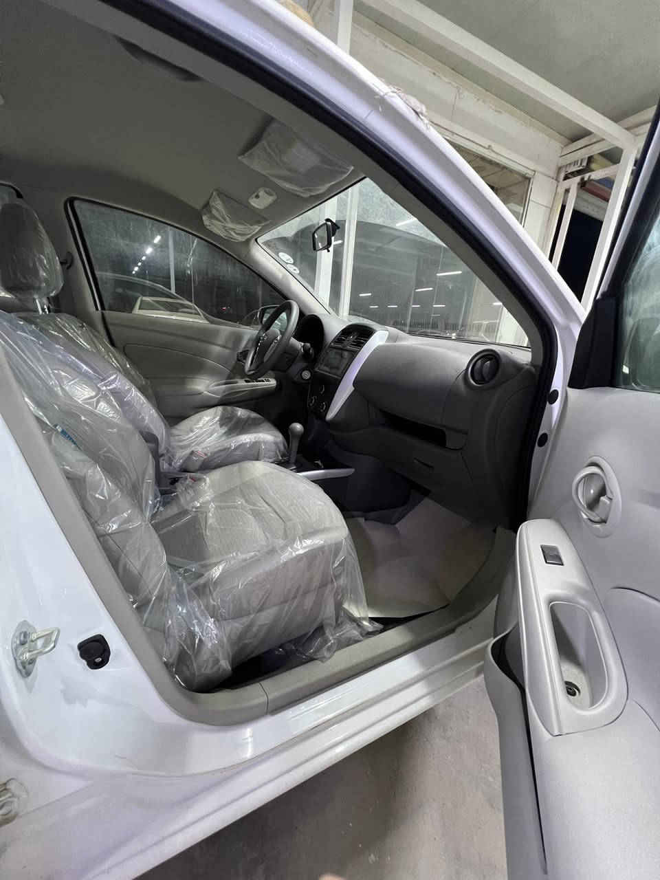 🚗 معرض الصافي لتجارة السيارات 🚗
🔹 بيع وشراء كافة أنواع السيارات – الحديثة والمستعملة
🔹 تجهيز وتجارة كاملة مع الثقة والضمان
🔹 استيراد، تبديل، تسويق – كل ما يحتاجه الزبون في مكان واحد

📍 العنوان: الكوت / الخاجية / طريق بدرة
📞 للاستفسار والتواصل: ***********

(بيع نظام النقد والمراوس والدين )

نيسان سني موديل 2026 

زيرو صفر 

فول مواصفات 

تحويل + وكالة مجاني

السعر 145
