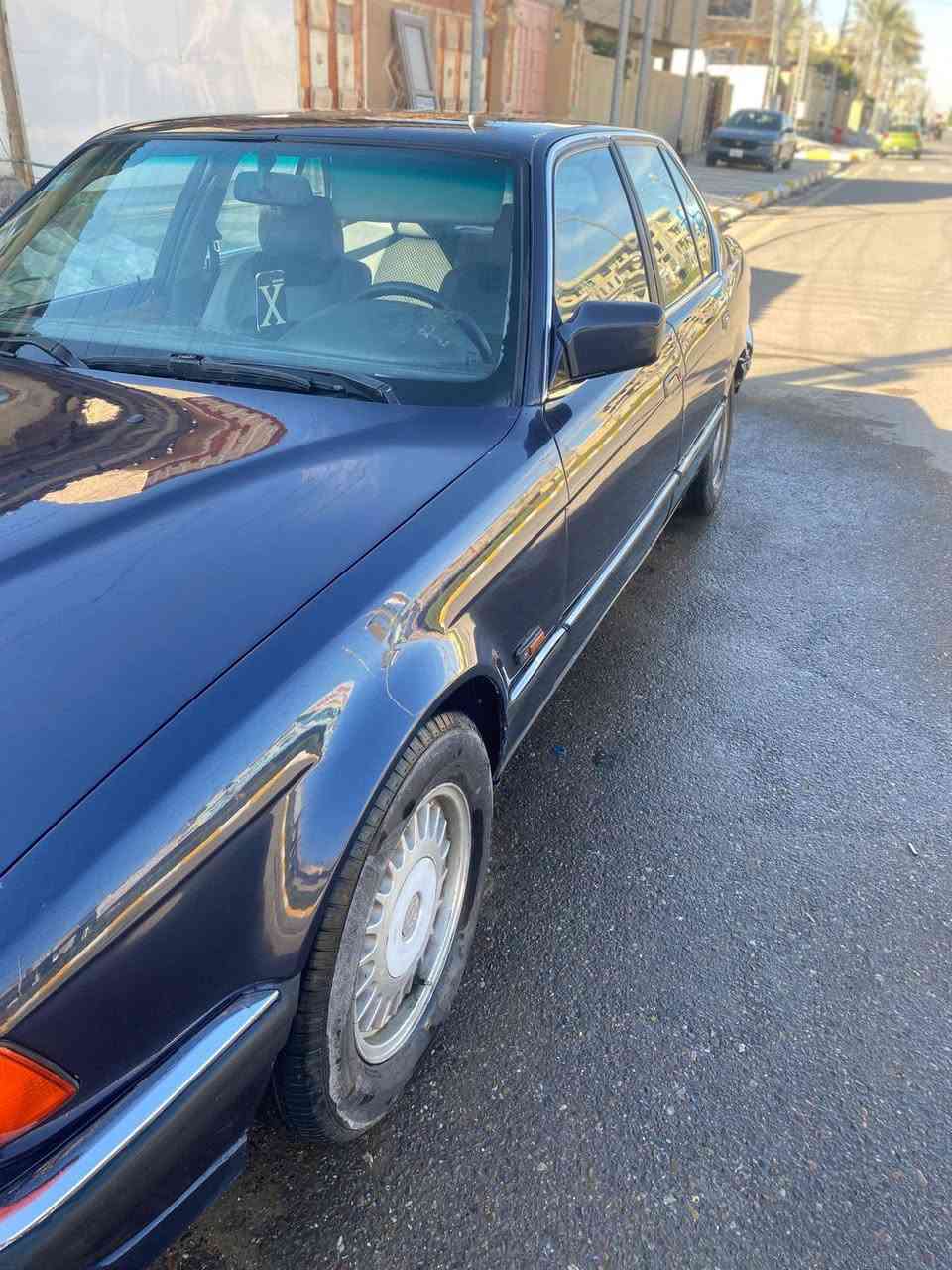 سلام عليكم 
BMWللبيع رقم سياره انبار سنويه لل27
حجم 735موديل 89 بدون فتحه سقفيه 
كير ومحرك مكفولات لا نقص ولا تبخير 
سياره جاهزه خير من الله 
مكفوله من البجم للبجم 
تخم تواير  وباتري جديد تبريد وتدفئه ويا السويج 
صبغ عام جماليه لا ضربه ولا سمكره جماليه عنوان السياره فلوجه
سعر 47وبيها مجال حك الجيه الاستفسارا
لاتصال ع الرقم ***********
