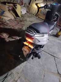 منغولي للبيع نقص عداد واكفو والكيج مال بانزين والباقي كله شغالة لايت ع...