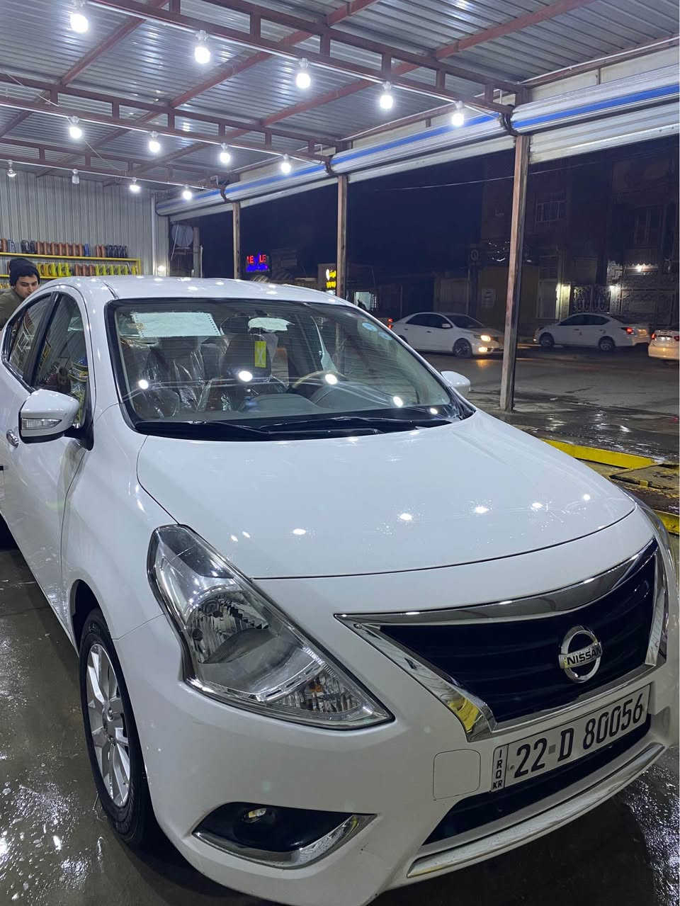 صني 2023 سيارة مكفول عدا بارد قليل قبق الجنطة كلش قليل شرط بدون اي داخل سيارة جديدة بمعنى الكلمة وجاهزة من كلشي ماشية 45 الف حقيقي 
مكاني نجف حي ميسان السعر المطلوب 115 وبيهة مجال بصيط للشراي *********** النجف, العراق
