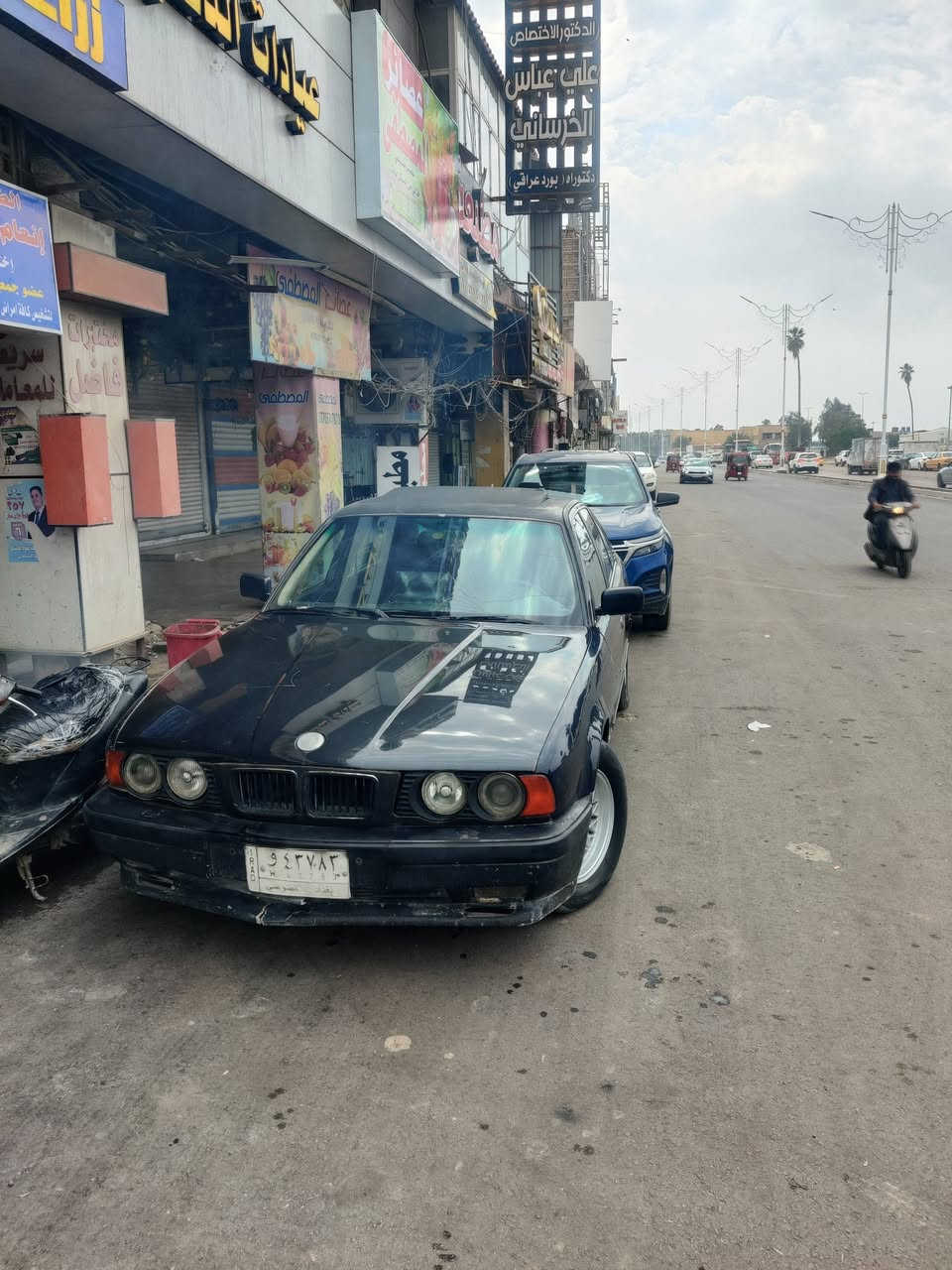 السلام عليكم 
525 مفتوح گير عادي 1992 للبيع
 السعر 32
4جام كهرباء فتحة سقف تبريد حلو كشن كهرباء كهربائيات كلشي تمام 
المحرك ورة فترة من اشغلهة يطلع دخان قليل من الكزوز  بلمحرك ماكو تبخير  ابيعلك محرك يبخر 
السيارة بدون خياس ولاضربة بس من ورة جوة الصندوگ بيهة طخة بسيطة ممصلحهة ولاتبين اصلا 
وصفاحة كلش حلوة عوزهة ترتيب بوليش 

راعيهة من الحلة مااندلة قبل فترة نشرت بهذة لگروب 
رقمهة بغداد سنوية منتهية 
الشراي يراسلني خاص وادزلة بصمة اشرحلة كل شي


**إذا كنت صاحب هذا الإعلان وتريد حذفه لأي سبب، رجاءا أرسل رسالة إلى الدعم الفني**