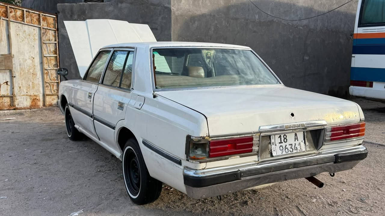 سلام عليكم كراون لبيع 81 البيع او لمراوس كير ومكينه فيفيتي جدد رقم بابل انكليزي سنويه جديده صاعده هزه عندي بيها وكاله عامه تريد تحويل تريد وكاله انه بخدمتك تبريد ثلج تخم تاير جديد حداديه جديده دواخل كله نايلون وجدد سياره اي نقص ما بيها ترايك لبغداد مكان سياره بصره شعندك تعالي واتساب وانه بلخدمه رقم الهاتف *********** سعر لسياره 42 وبيها مجال
