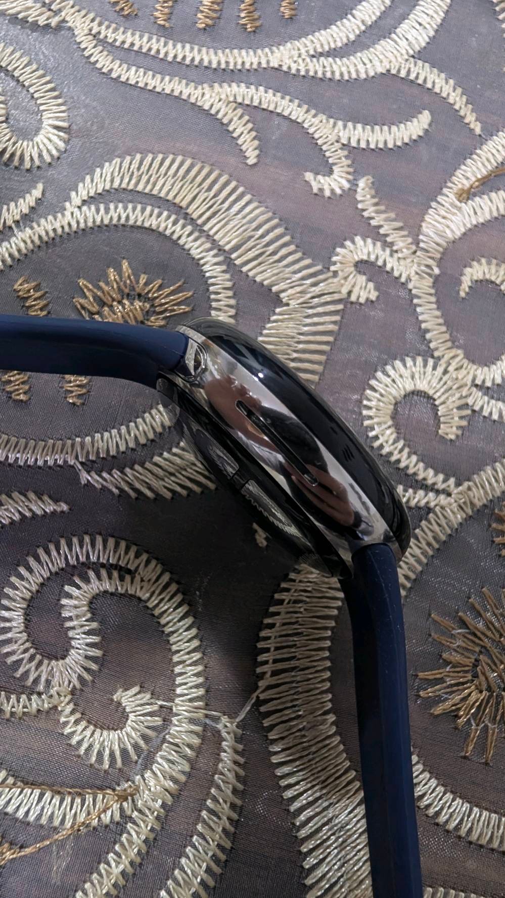 ساعة Google Pixel Watch 2 
بحجم 41mm
🔹 شاشة AMOLED 
🔹 مستشعرات صحية  (نبض القلب – التوتر – النوم)
🔹 نظام Wear OS 
🔹 GPS نظام تحديد المواقع 
🔹 مقاومة للماء 
🔹 بطارية تدوم ليوم واحد
الساعة بدون كارتون فقط شاحن
 تابع نشاطك، صحتك، وتنبيهاتك
السعر 90 الف دينار 
توصيل مجاني 

للاستفسار الاتصال *********** او مراسلة واتساب
