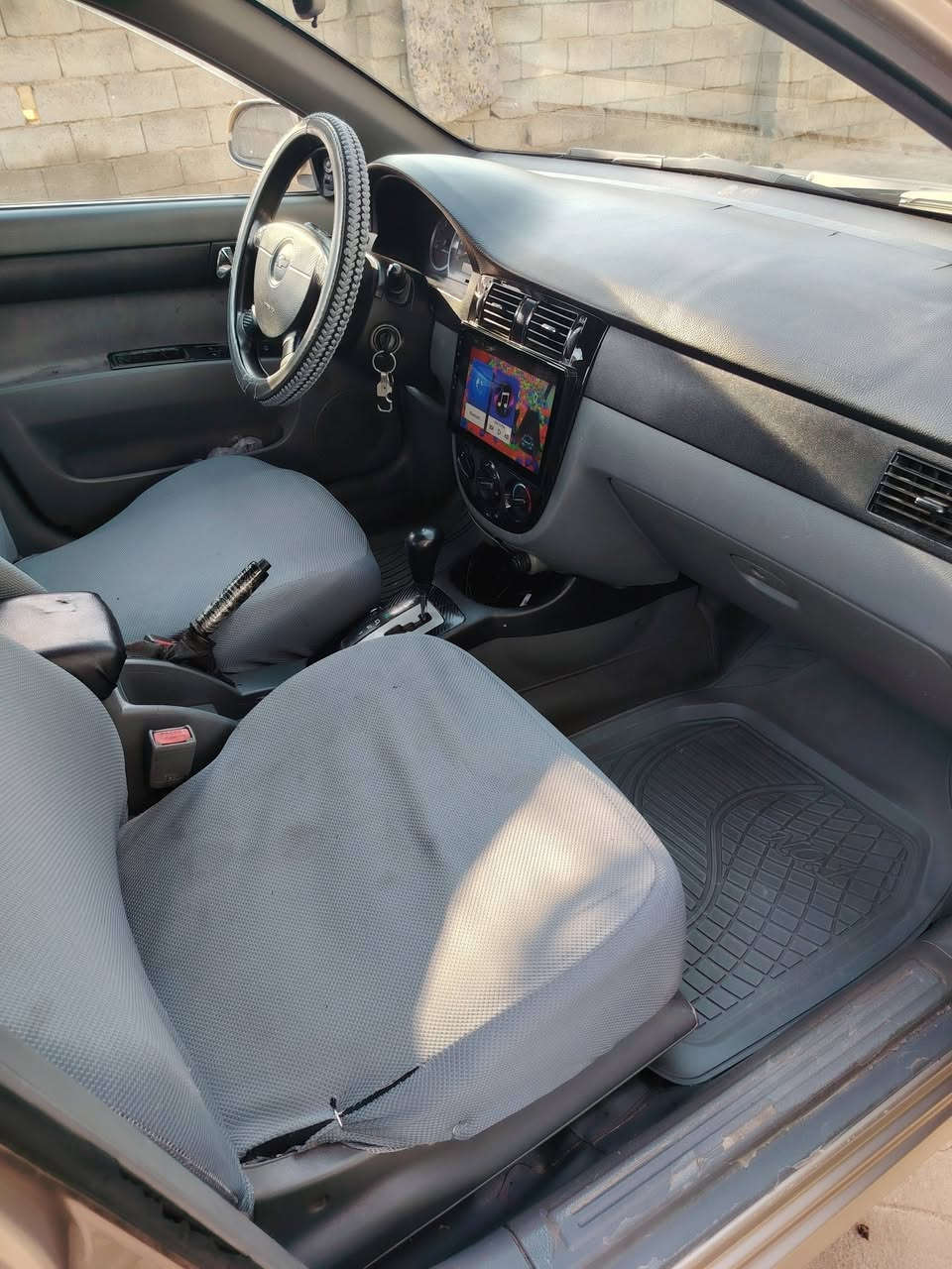 السلام عليكم
اوبترا 2008 للبيع وارد امريكي
رقم سليمانيه الرقم الجديد بأسمي تحويل مباشر محرك وگير بالشرط سياره جاهزه من كلشي بيها 3 قطع فقط رش 
السعر 68 وبيها مجال
مكان السياره ديالى رقم الهاتف
***********
***********
