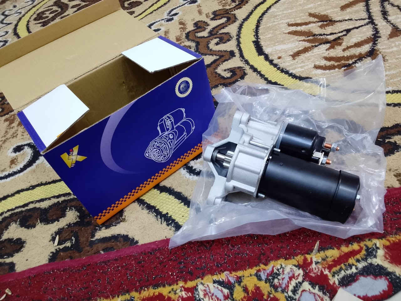 السلام عليكم يتوفر سلف سمند جديد بالباكيت للبيع ب25الف الي يرغب بالشراء هاتف ***********
