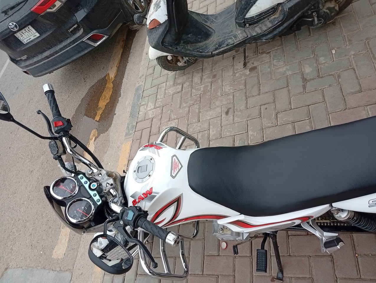 السلام عليكم لبيع سنكي 
٢٠١٨محدث ٢٥ 
محرك 150
سعر ب800
مكان بلد 

***********
