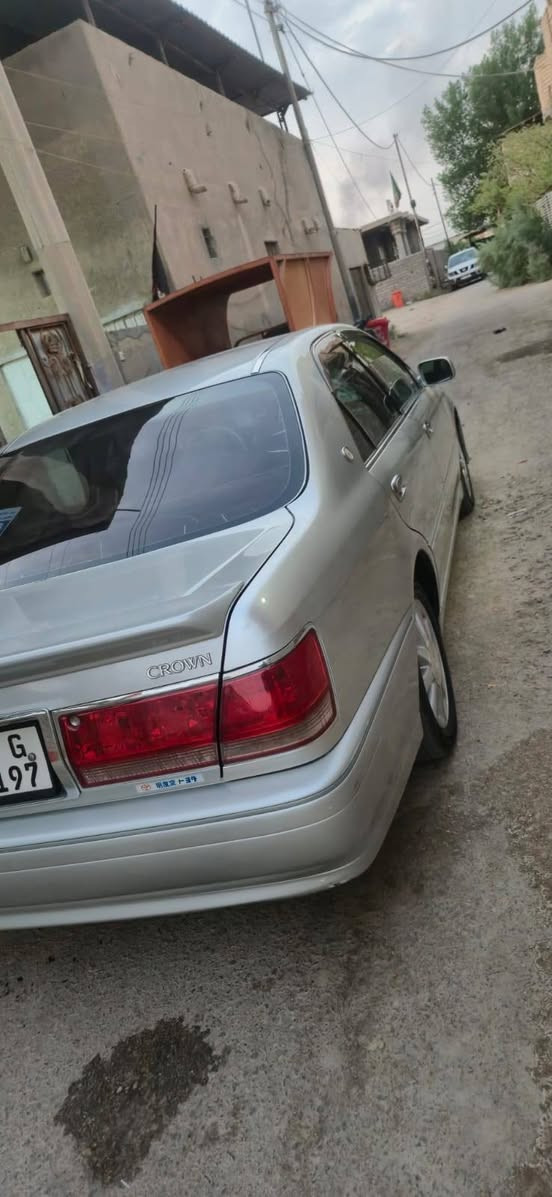 للبيع تيوتا كراون 2002.
مكان سياره 
السعر 133 ورقه وبيها مجال للطيبين. 
بصره🌺

اللون          سلڤري😊.
 واصولي وكفاله عامه

رقم سليمانيه الجديد الأنگليزي شرط المداور ثاني يوم سنويه نافذه لغاية 2028 واصولياتها مضبوطه💯.
مكفوله كفاله عامه من كص وضربه ونقل جثه ورسميات والأصوليات.

المواصفات 👇
3دكم أصل.
كرستال أصل مو شد.
اشرط ترايك 180 وتهد ستيرن.
مكينتها ديفور الكبير الحجم 3000 شاصي75.
اربع كشنات كهرباء متحرك.
ستيرن كهرباء متحرك.
برده خلفيه كهرباء أصليه.
مري كهرباء+هيتر♨️.
تبريد ثلج ❄️متحرك.
داخل بيجي مطعم بصاج.
ويل كب نجمه ابيض حجمه16.
تخم تاير جديد.
دليل امامي شذره زرقاء.
لايتات كرستال زنون أصل.
بگ لايتات لد كرستال.
شاشه كرستال ترحيب.
شاشه تاب عارض.
لحيه اماميه.
جامات اربعه اوتو.
تحكمات خلفيه شغاله.
سستم صوت+دمامات فد شي.
كروز تثبيت سرعه.
حداديه شرط اسفنجه.
والسياره ماعايزه برغي كامله على اخر حبايه. 
والسياره بالواقع اجمل من الصور  ***********
***********
