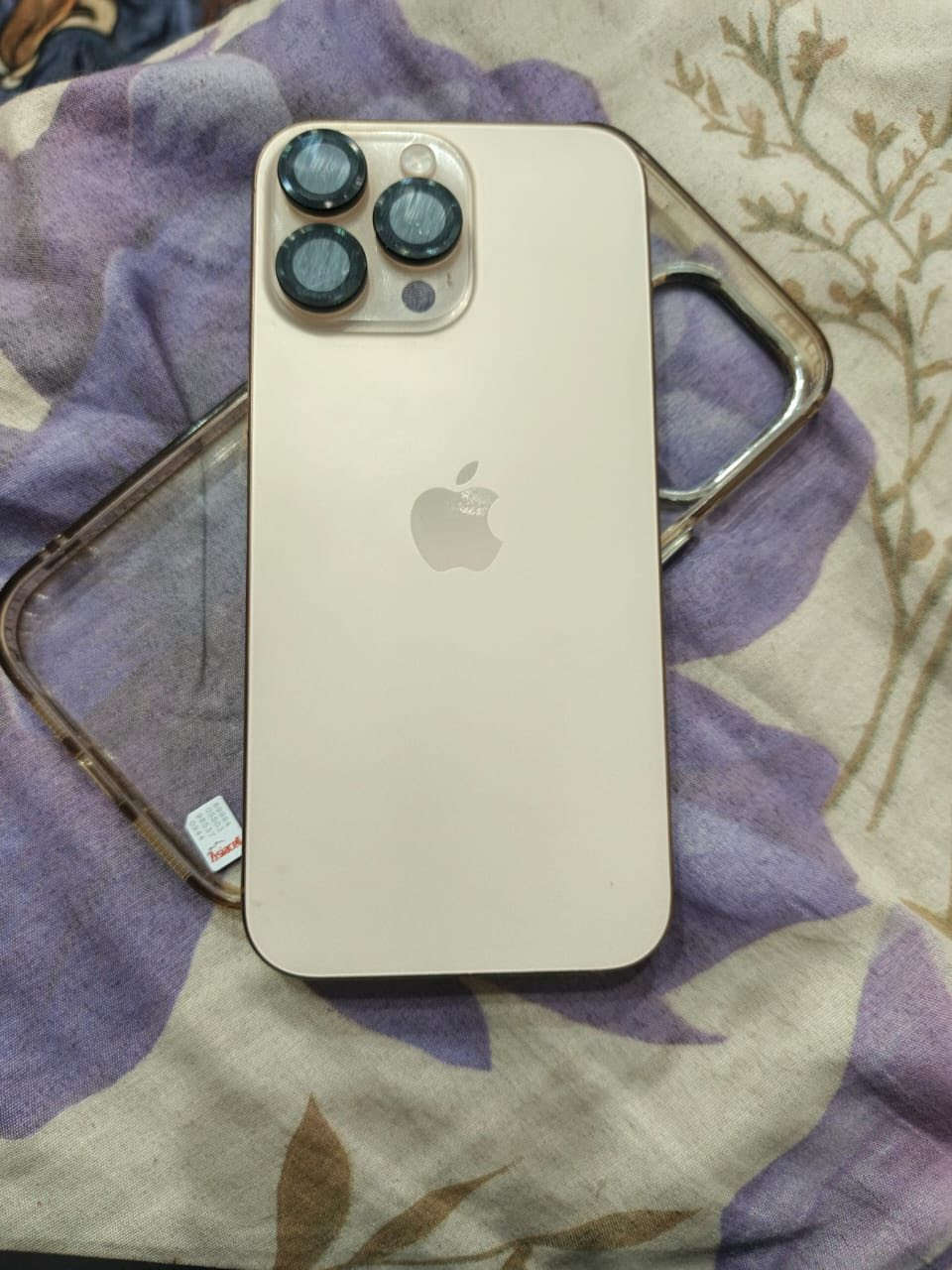 السلام عليكم جهاز 16برو ماكس بطاريه 100جهاز مكفول كورتانه وشاحنه ويا جهاز جديد ذاكره 256سعر 1450بي مجال قليل مكاني محموديه ***********
