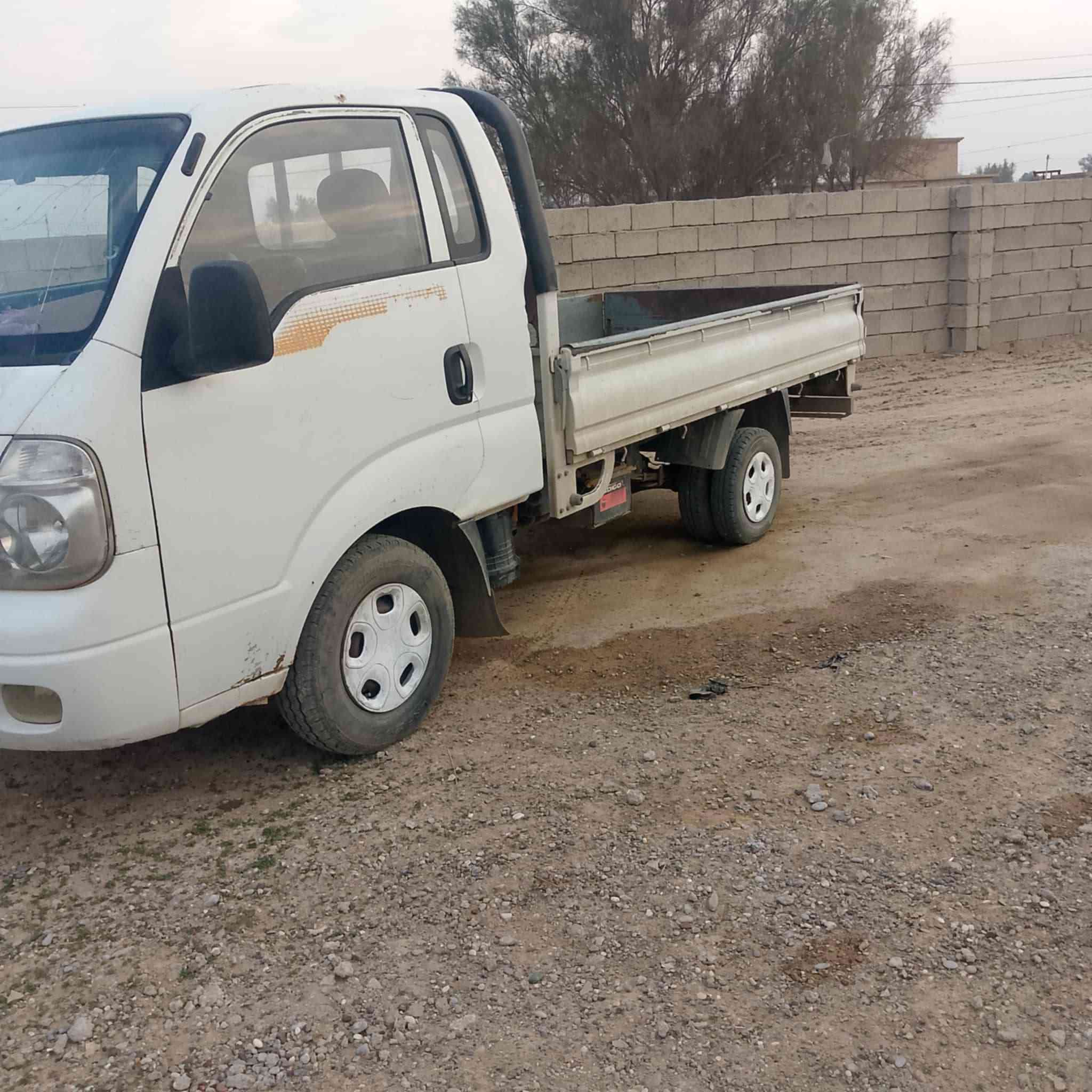 السلام عليكم كيا 2007 مكفولة كفالة عامه كير محرك اكسن  شاصي رقم الماني صلاح الدين مكانها الشرقاط السياره احلا من الصوره سعر95وبيها مجال رقم راعيها ***********////***********
