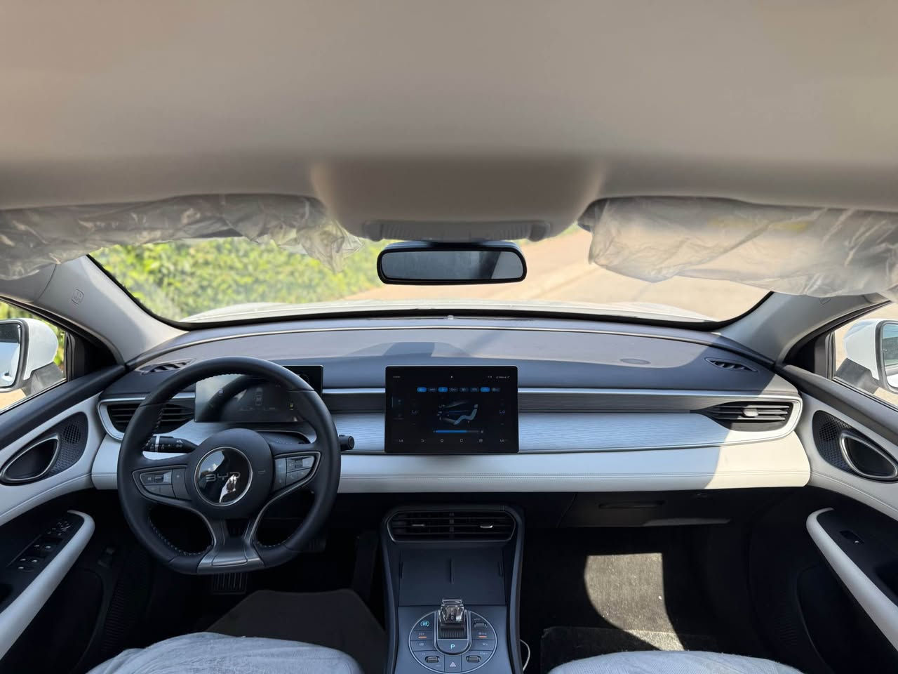Byd seal 05 
٤ هەزار ڕۆیشتیە دەعامی لۆ دەعامی بە شەرتە هیچ هیچی نیە زۆر پاکە ڕەقم هەولێر 

Hybrid 
*********** أربيل, العراق
