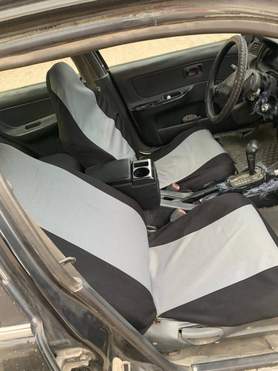 السلام عليكم حبايب سياره للبيع
نسيان سني ياباني  اوتماتيك مديل 1999
السياره مصبوغه عام كير ومكينه خير من الله السياره نظيفه وجاهزه وكهربائياته شغاله محرك ١٦٠٠  السياره صعدت هزه يوم ١٢ بلشهر نافذه لمده سنه باسمي السياره رقم نكليزي مشروع وطني اداورها بكربلاء السعر ٤٣ مكاني كربلاء حي الحر رقمي للستفسار ***********
***********
