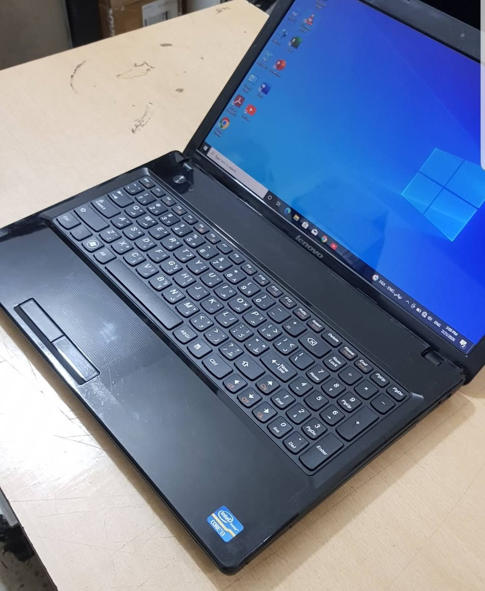تحية طيبة .. لابتوب  لينوفو  كور اي 3 الجيل الثالث ورام 4 كيكا وهارد 500 hdd  حجم الشاشة  15.6 بيها فقط ال dvd عاطل وهو اصلا بعد محد يستعملة

                      (( السعر ثابت 110 الف دينار  ))

Lenovo G580
المعالج  Core i3  الجيل الثالث
رام 4 كيكا 
هارد  500 hdd 
حجم الشاشة 15.6 
كيبورد عربي إنكليزي

 للأتصال عادي و واتساب *********** 
شارع الصناعة اوقات الدوام ( 9 - 4 ) يوجد خدمة توصيل داخل بغداد ولجميع المحافظات لمشاهدة كافة الموديلات 
يرجى زيارة الموقع على الفيس بوك ( لابتوب بشير لاين
